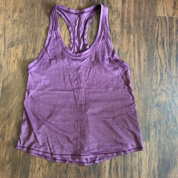 Lululemon tank - Picture 1 of 2